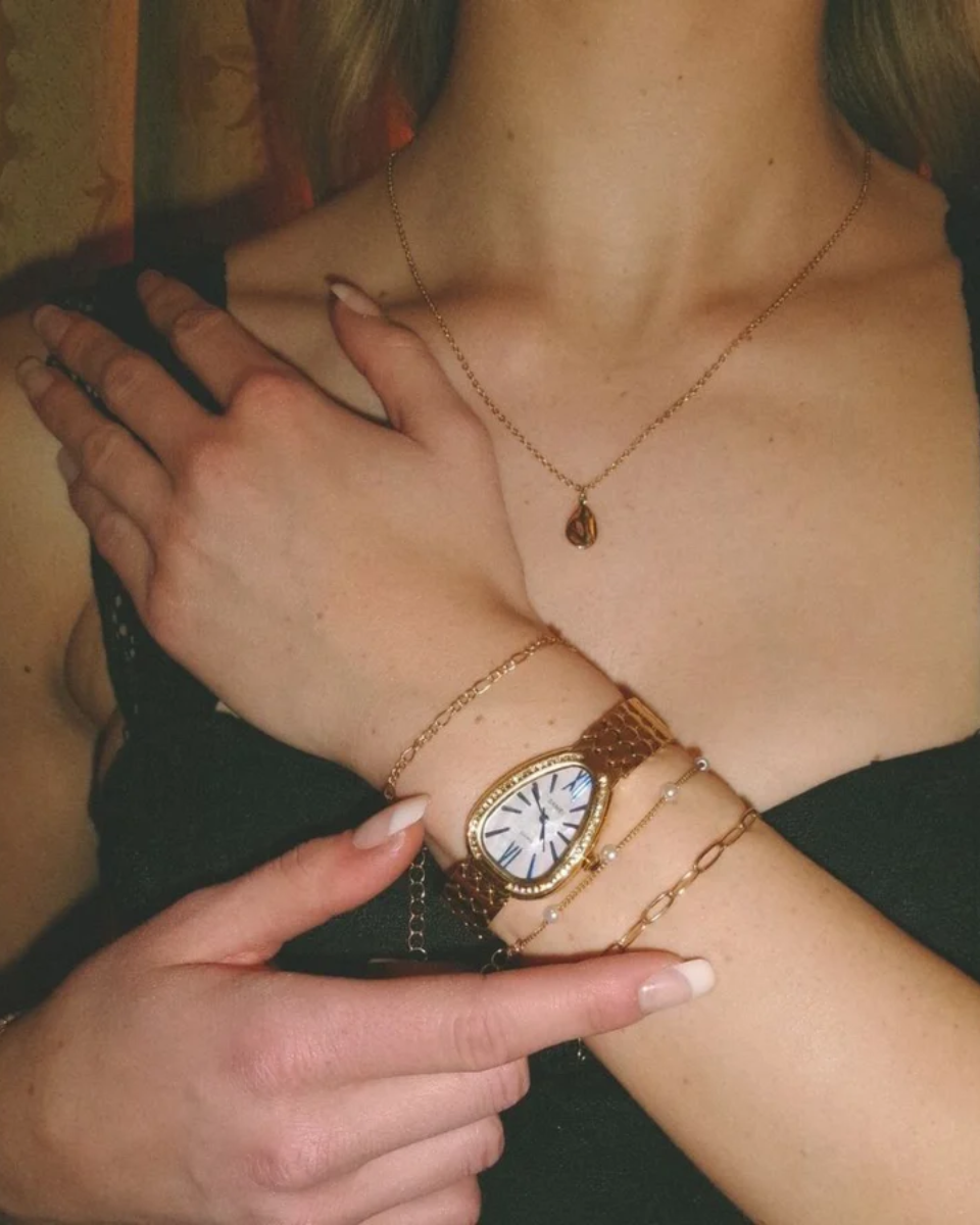 Aurelia – Teardrop design – Gold-toned watch-15137987199360-Santi Vento Atelier