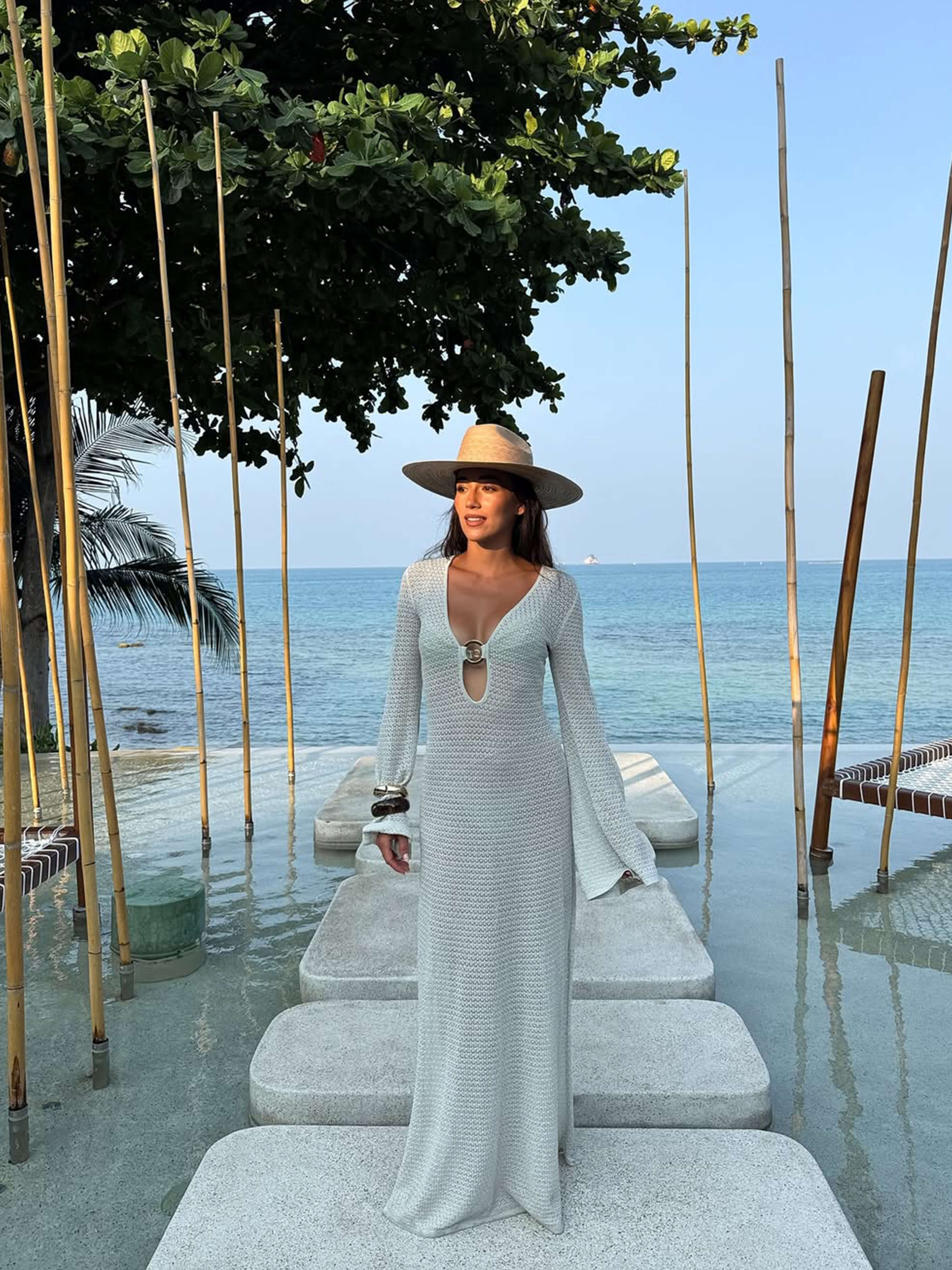 Calissia – Ring front detail – Crochet maxi dress-15157944942976-Santi Vento Atelier