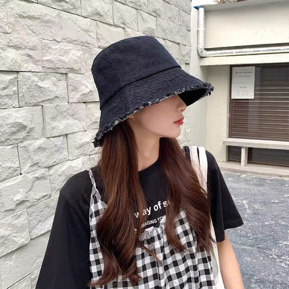 Delvia – Frayed brim – Denim bucket hat-15145725264256-Santi Vento Atelier