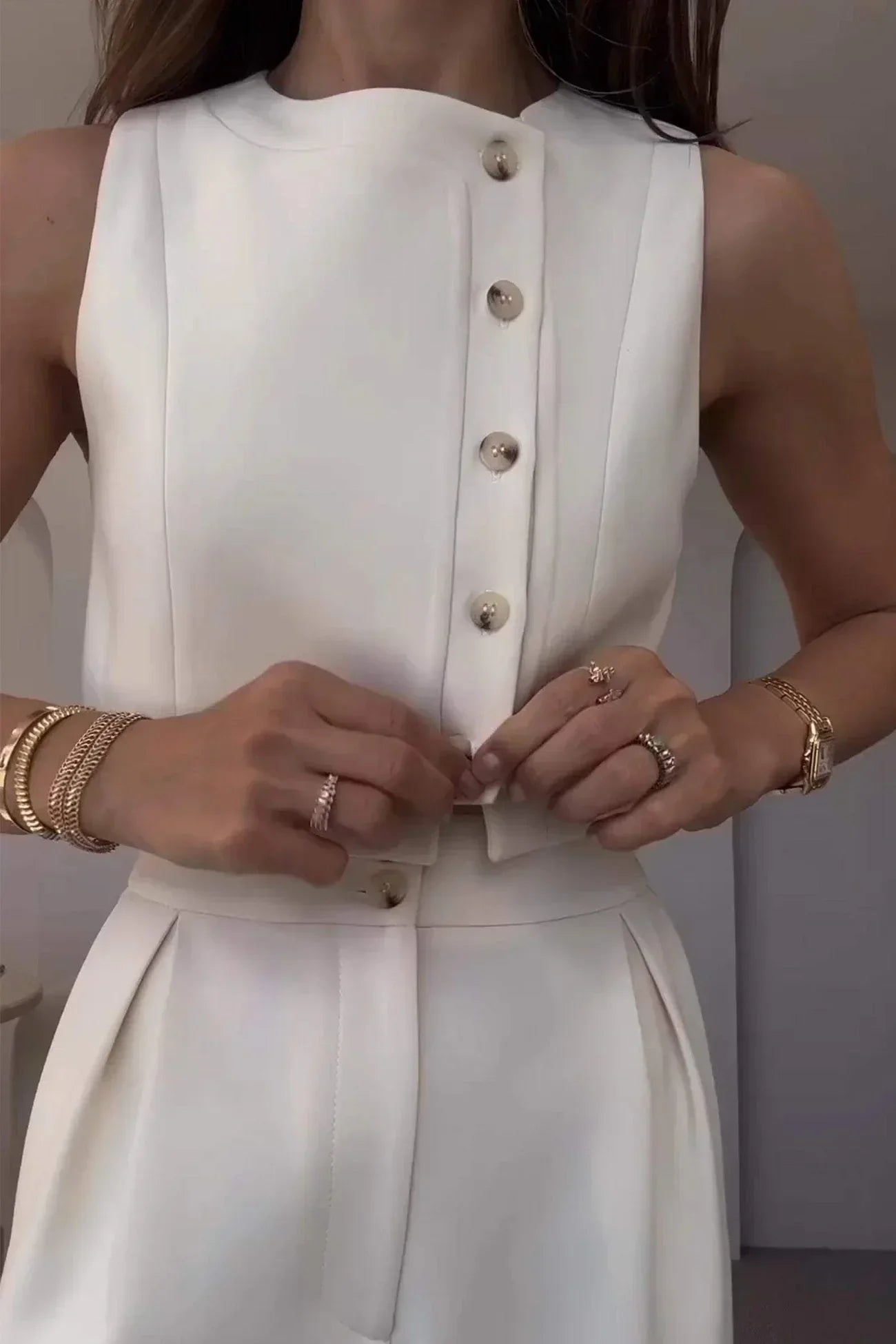 Émara – Tailored minimal – Cropped vest & tapered trousers set-15151288975744-Santi Vento Atelier