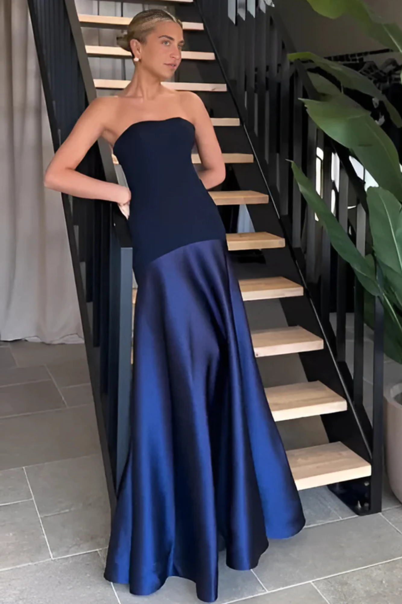 Isavelle – Sculpted fit – Strapless evening gown-15170343666048-Santi Vento Atelier