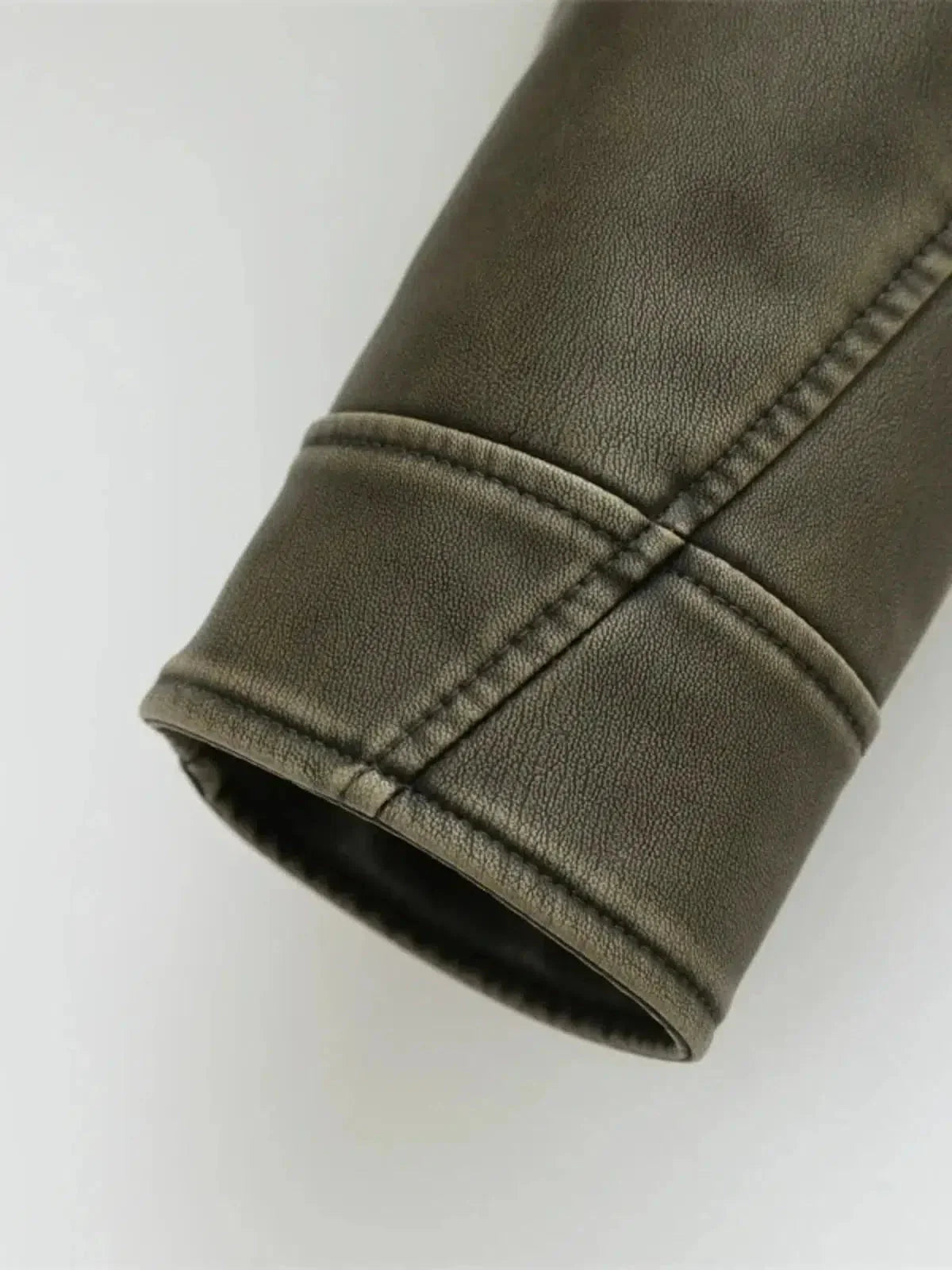 Isla – Cropped fitted design – Belted biker jacket-15137995555200-Santi Vento Atelier