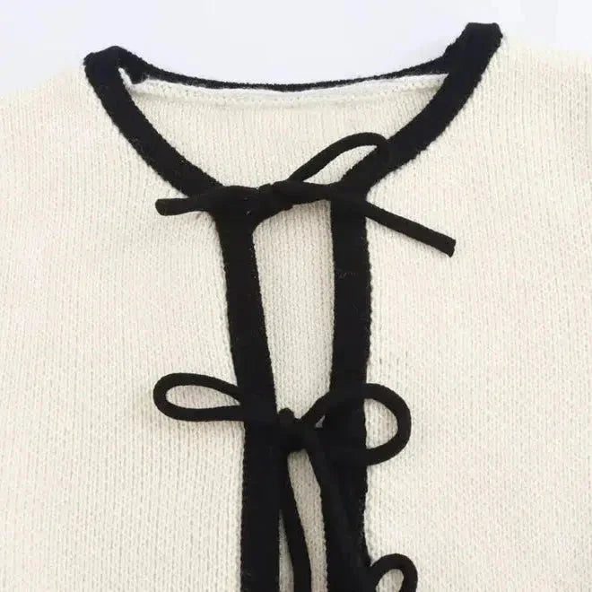 Josette – Bow accents – Chic cardigan-15140898177408-Santi Vento Atelier