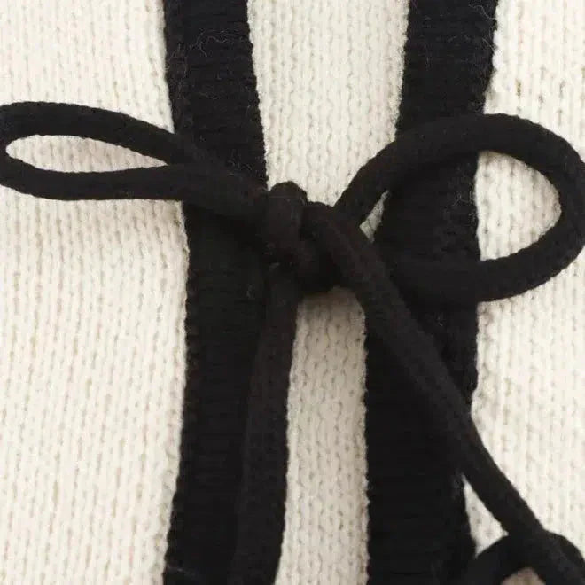 Josette – Bow accents – Chic cardigan-15140898177408-Santi Vento Atelier