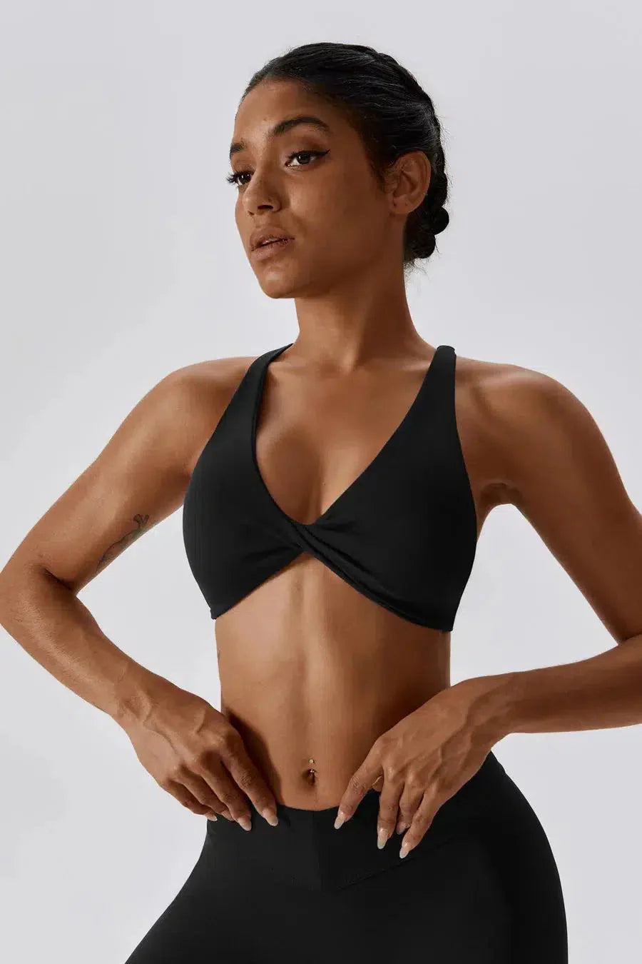 Lorelei – Crossback straps – Sculpting sports bra-15138001060224-Santi Vento Atelier