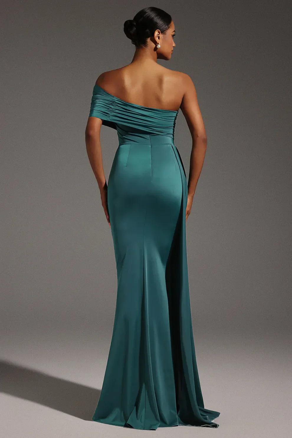 Marquessa – Draped sleeve – One-shoulder gown-15151055241600-Santi Vento Atelier