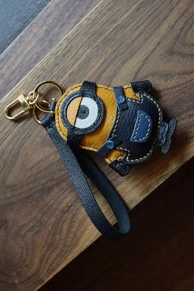 Minion – Fun character – Bag charm-15137985855872-Santi Vento Atelier