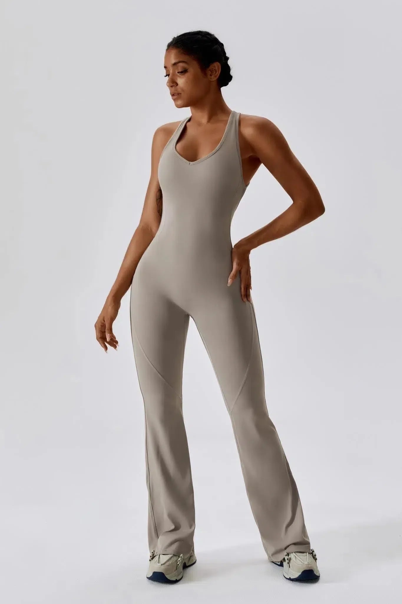 Noelia – Open-back design – Form-fitting jumpsuit-15137996800384-Santi Vento Atelier