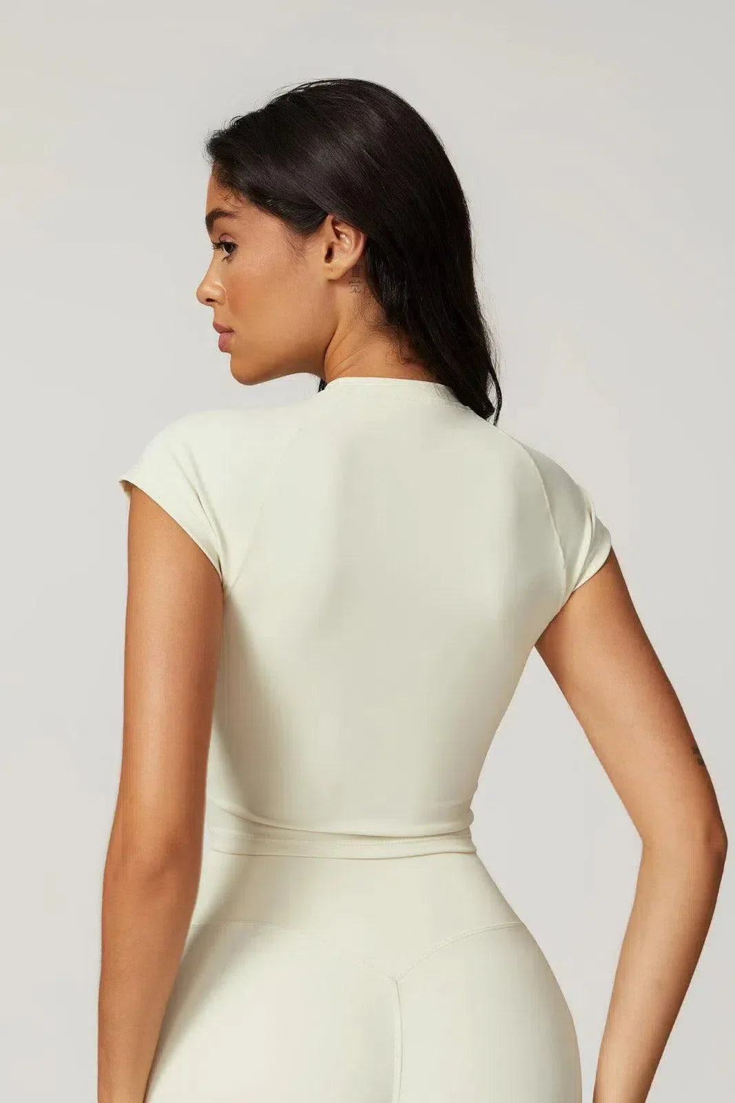 Orsola – Luxe finish – Cropped gym top-15138000994688-Santi Vento Atelier