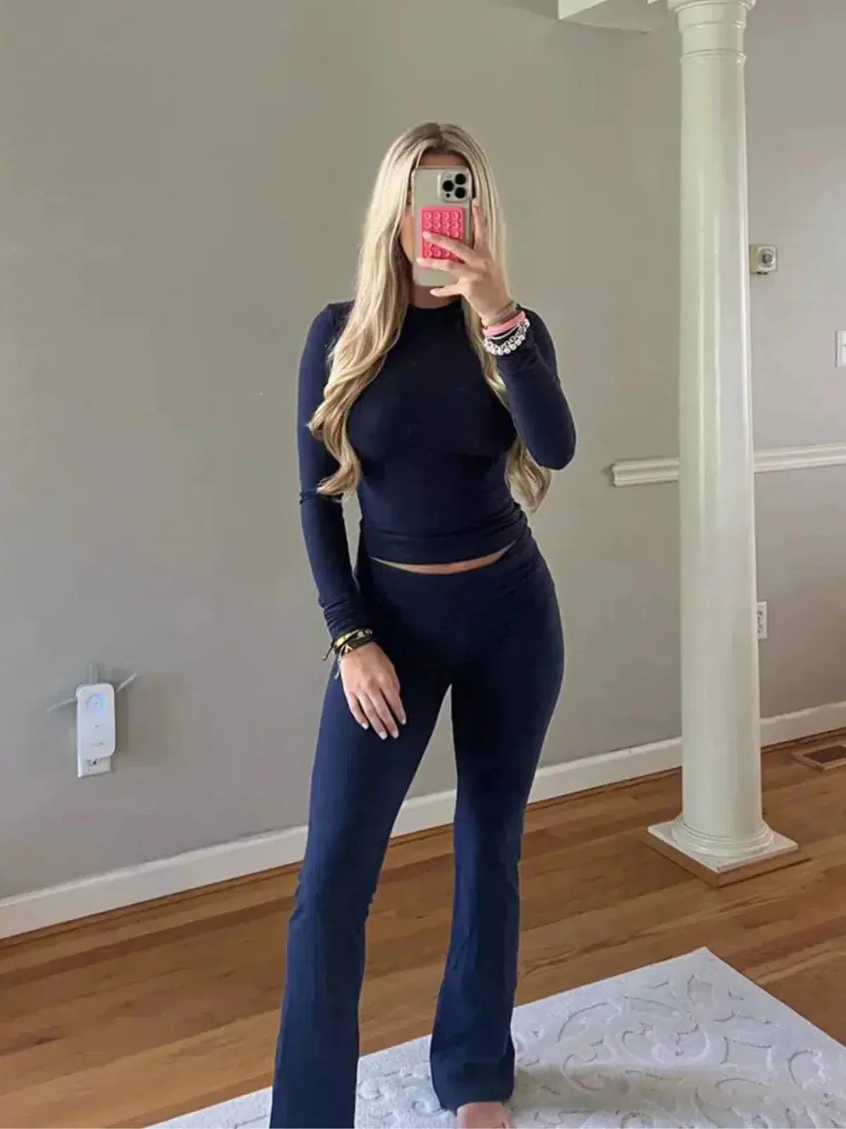 Ovidia – Slim-fit top & high-waist flare pants – Two-piece set-15141242241408-Santi Vento Atelier