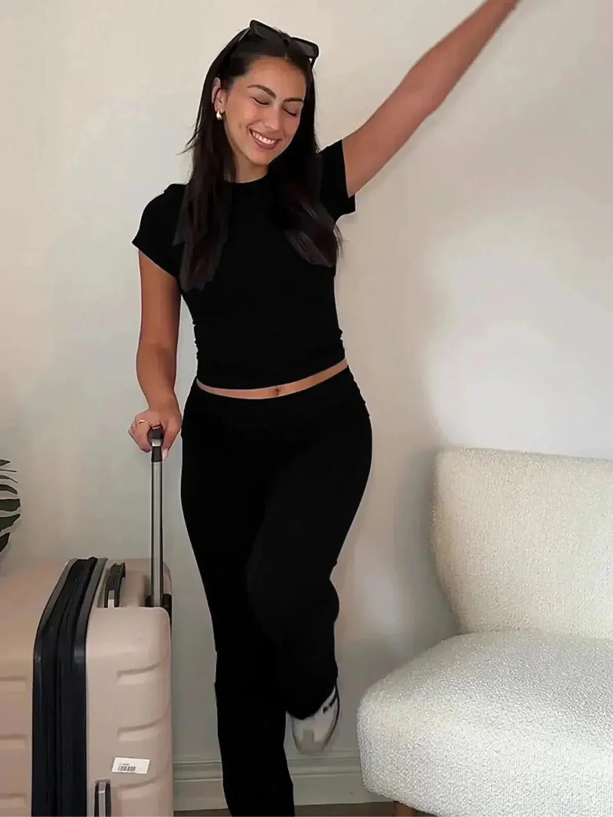 Ovidia – Slim-fit top & high-waist flare pants – Two-piece set-15141242241408-Santi Vento Atelier