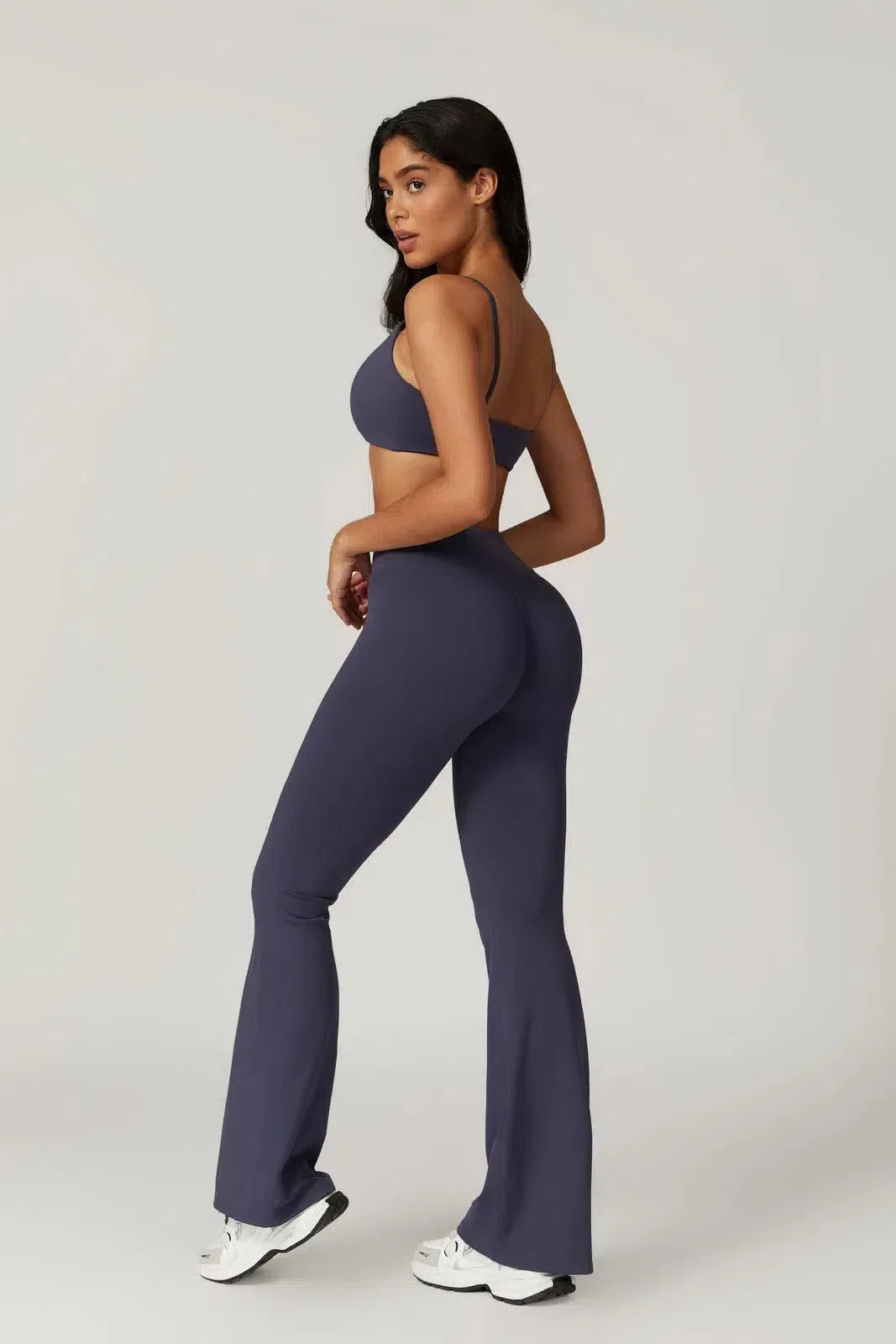 Palmira – U-neckline – Sports bra & flared leggings set-15138002829696-Santi Vento Atelier