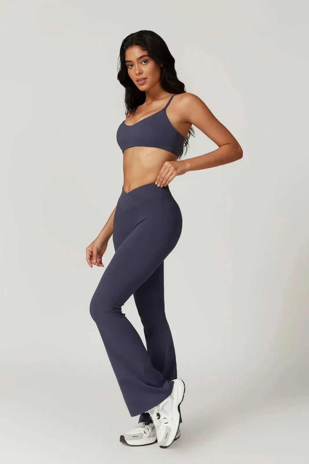 Palmira – U-neckline – Sports bra & flared leggings set-15138002829696-Santi Vento Atelier