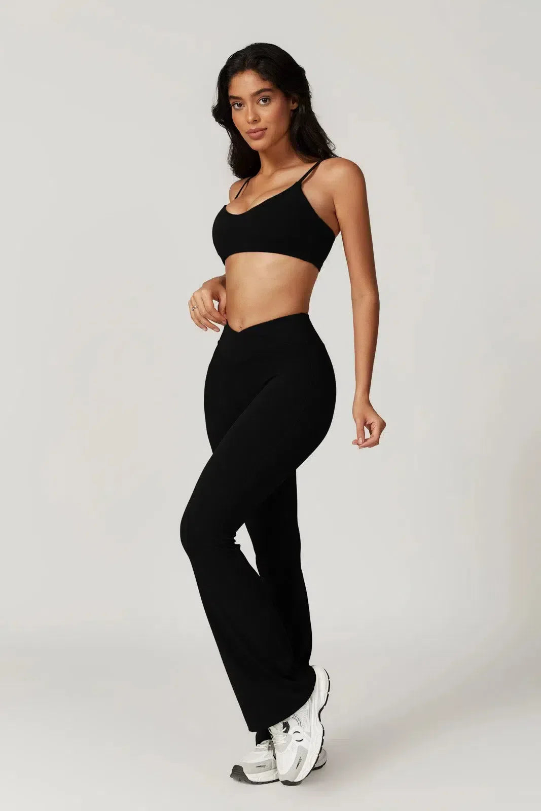 Palmira – U-neckline – Sports bra & flared leggings set-15138002829696-Santi Vento Atelier