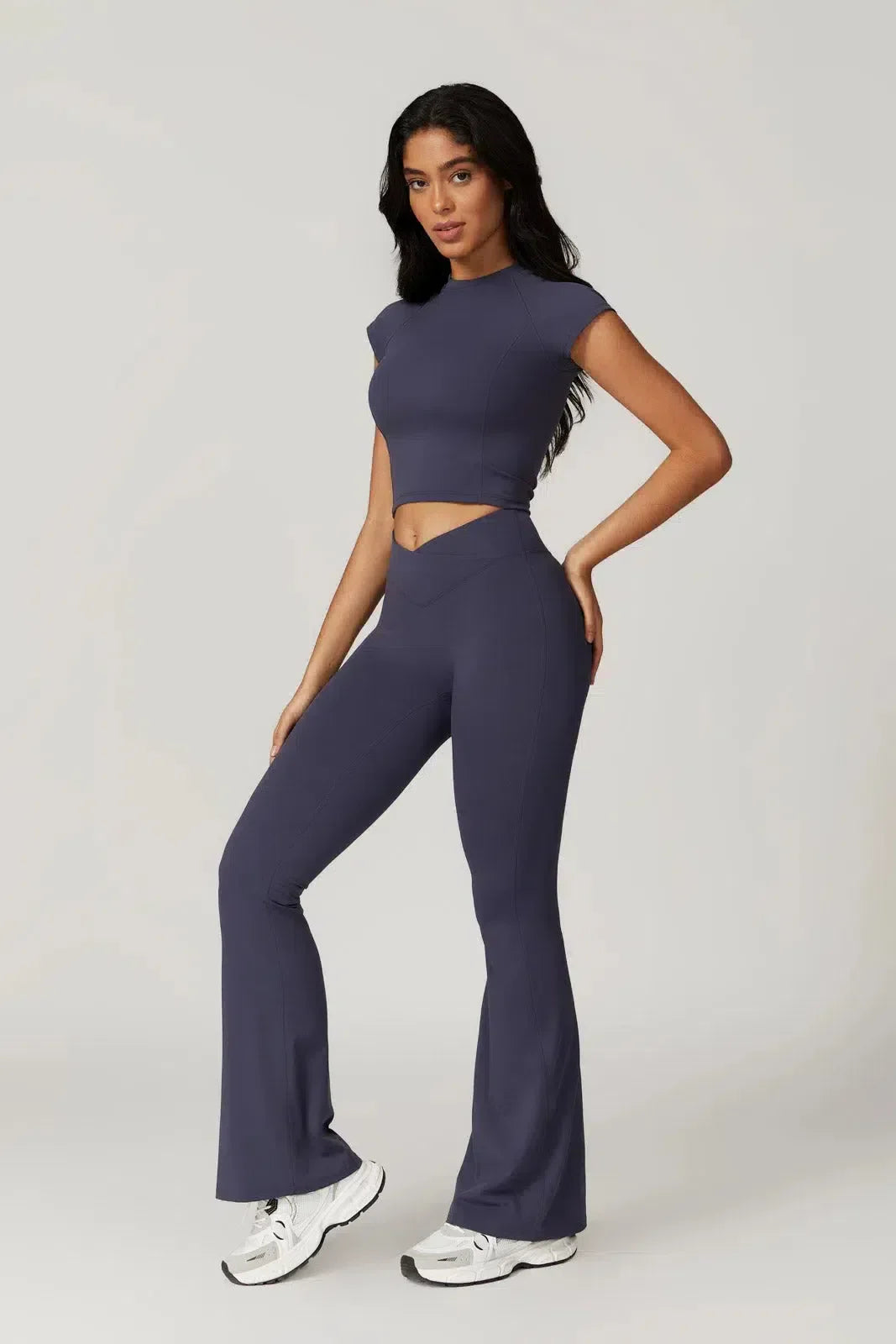 Regina – Cropped top – Top & leggings set-15138002796928-Santi Vento Atelier