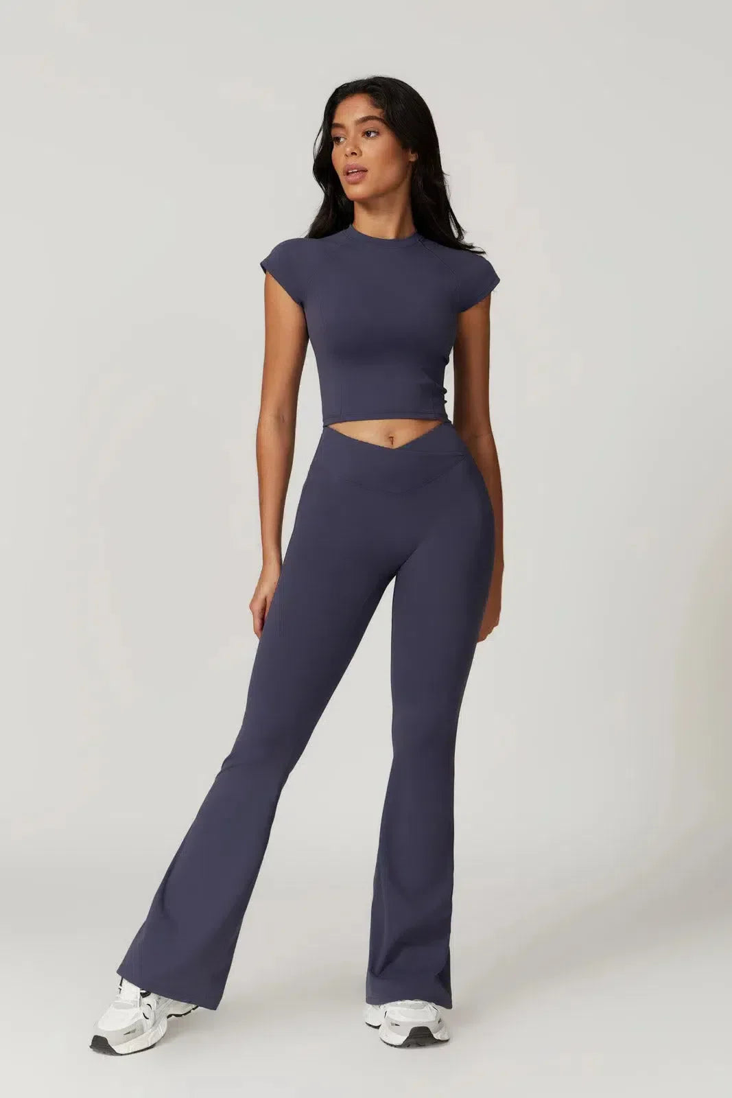 Regina – Cropped top – Top & leggings set-15138002796928-Santi Vento Atelier