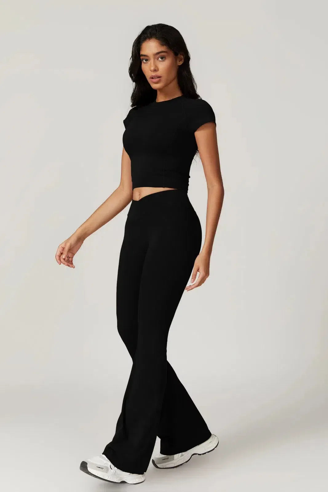 Regina – Cropped top – Top & leggings set-15138002796928-Santi Vento Atelier