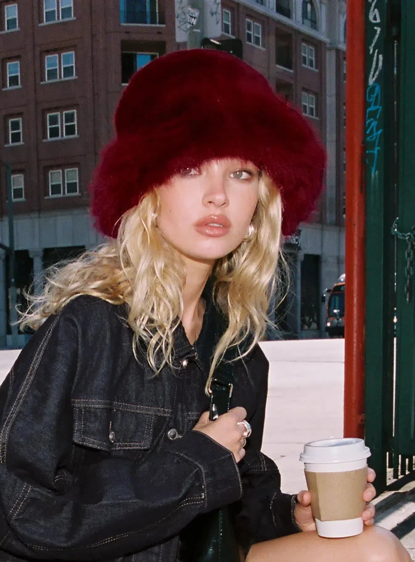 Selisara – Red plush – Bucket hat-15137967866240-Santi Vento Atelier