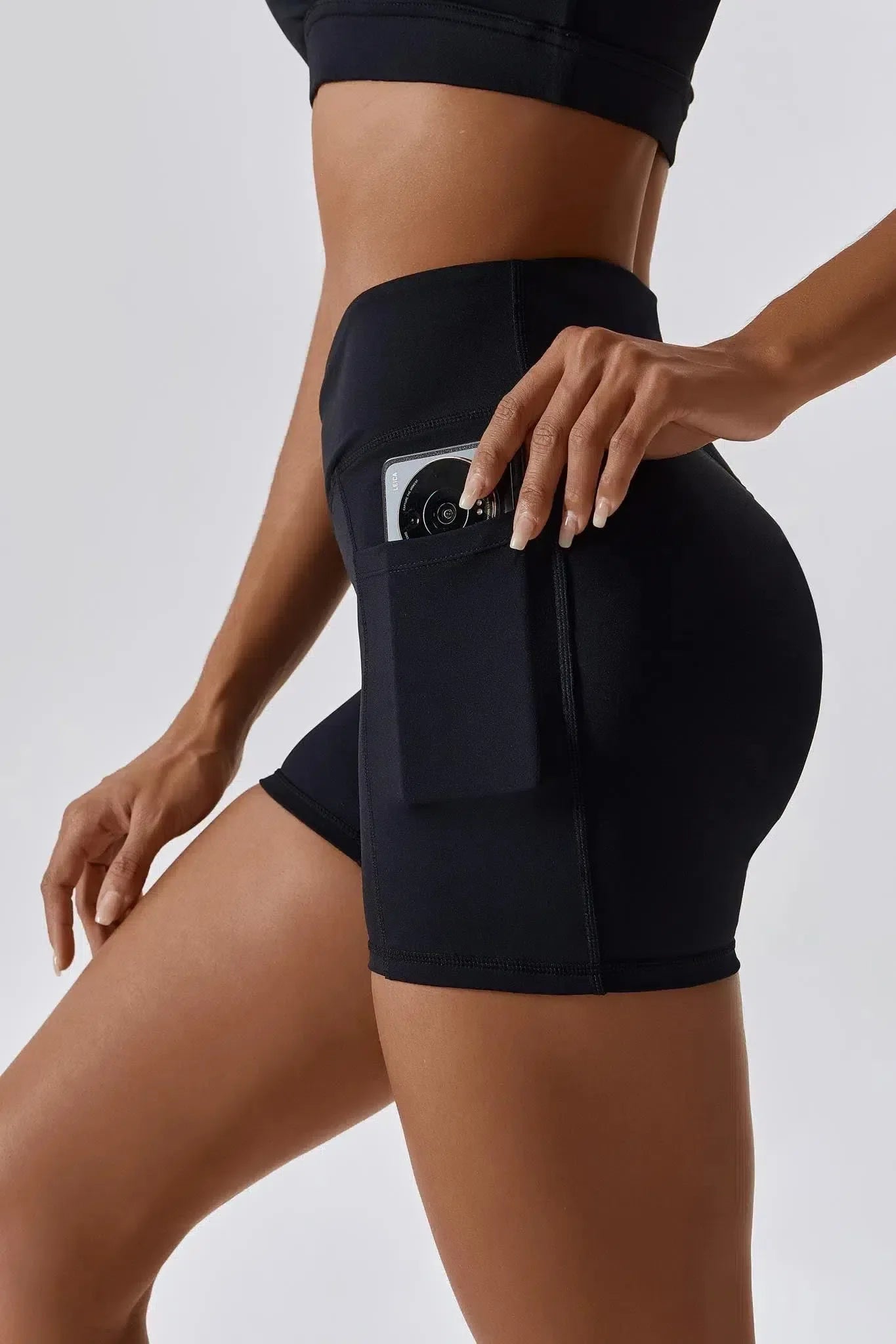 Vesper – Crossover waistband – High-waisted shorts-15138001584512-Santi Vento Atelier