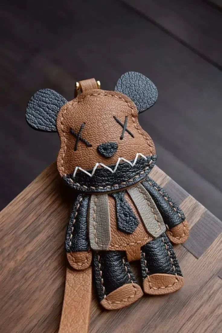 Violent Bear – Bold theme – Bag charm-15137986019712-Santi Vento Atelier