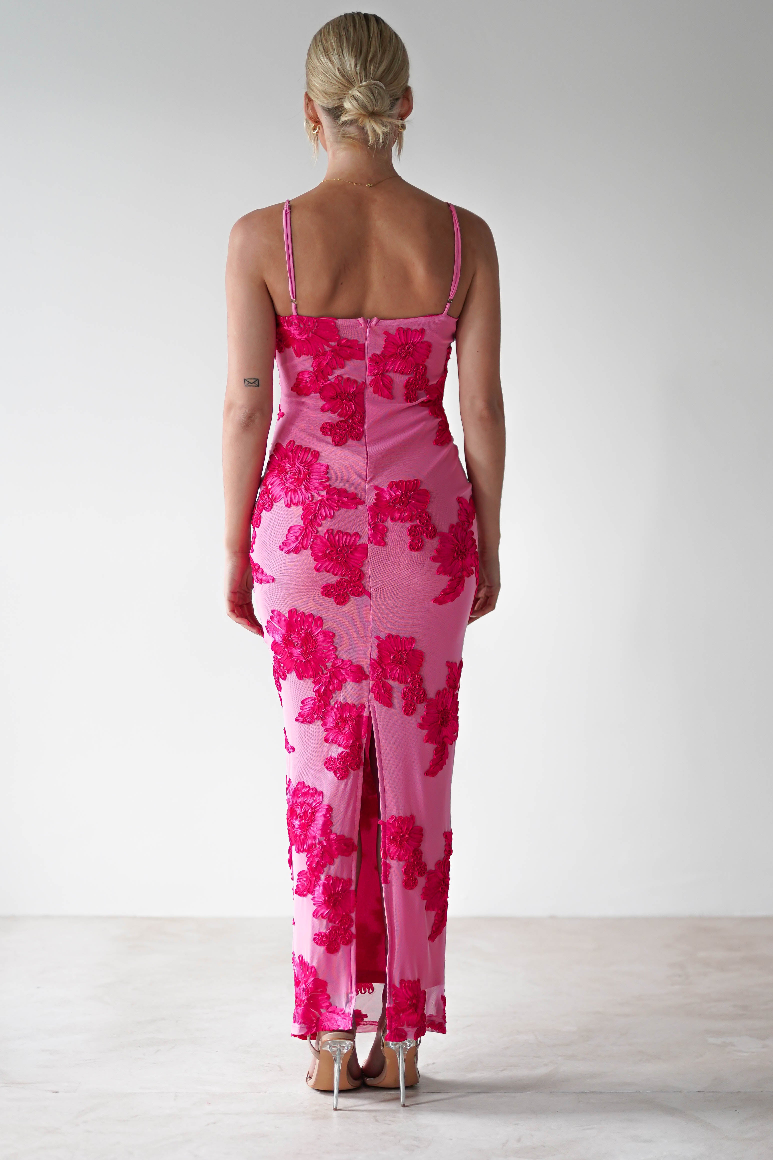 Adorelle – Soft bloom – Floral mesh maxi dress-15142284034432-Santi Vento Atelier