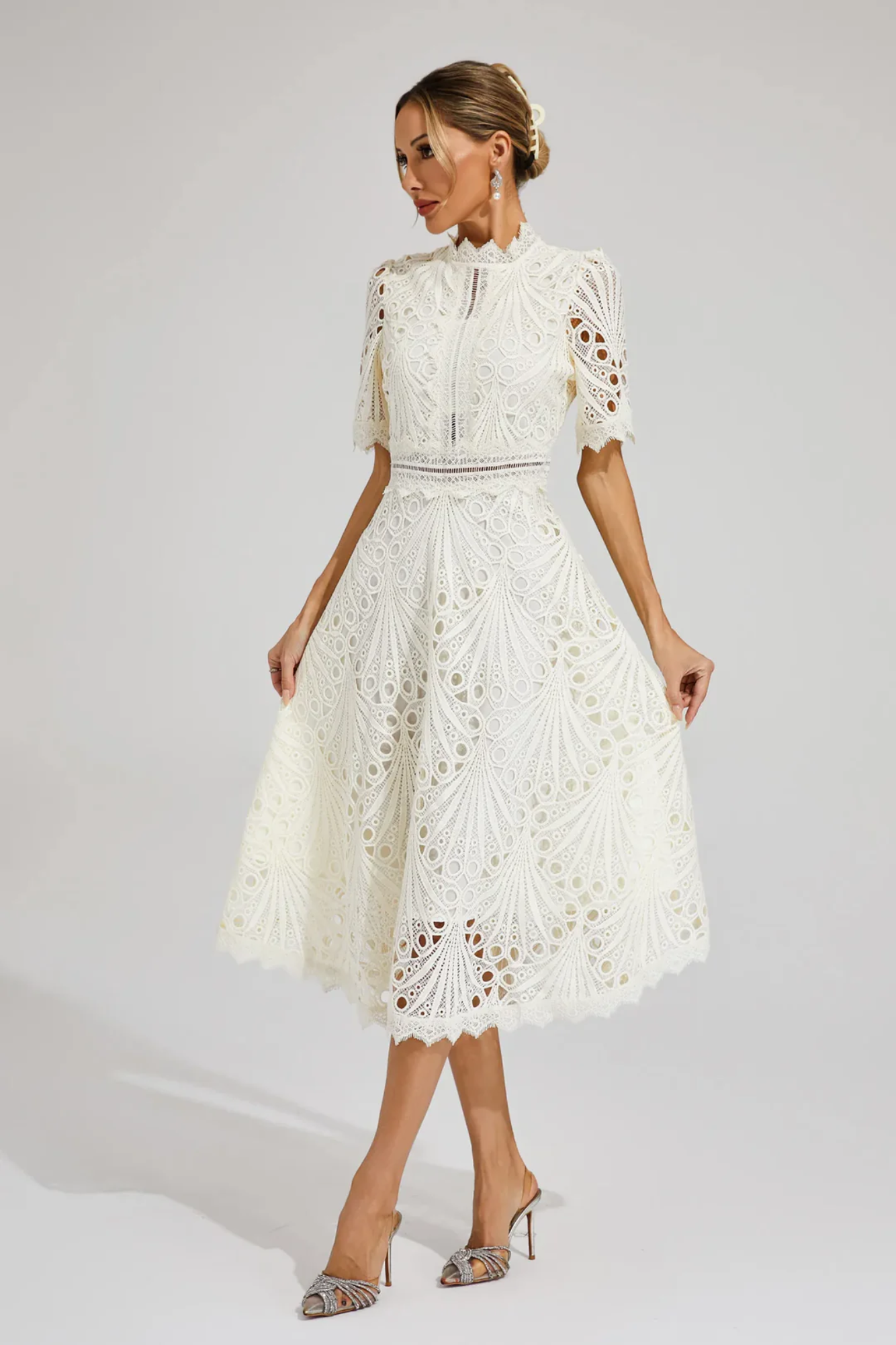 Charlisse – Delicate lace elegance – Midi dress-15139772629376-Santi Vento Atelier