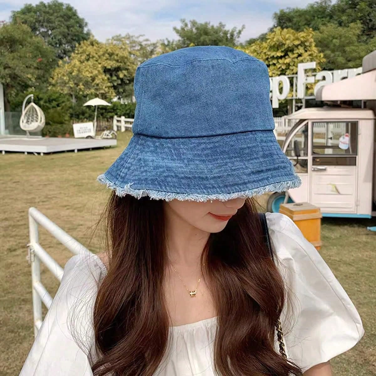 Delvia – Frayed brim – Denim bucket hat-15145725264256-Santi Vento Atelier