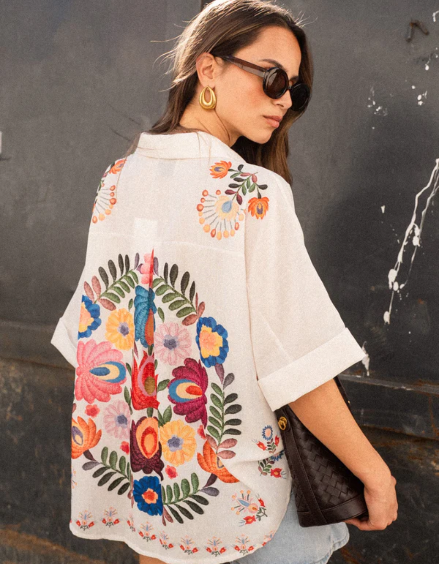 Marizette – Floral embroidery – Linen blouse-15155708133760-Santi Vento Atelier