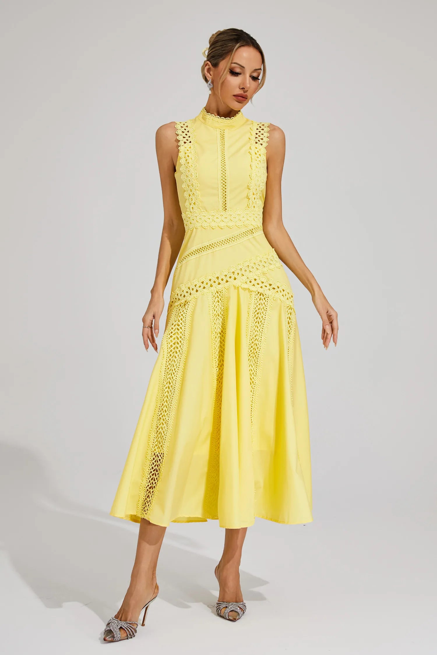 Gracia – Lace panel – Pleated midi dress-15146315612544-Santi Vento Atelier