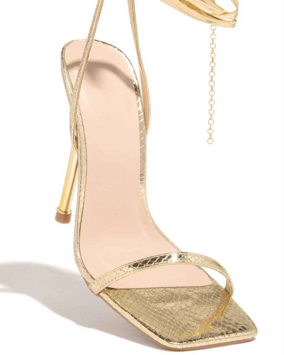 Adrienne – Gold-tone hardware – Ankle chain stiletto heels-15137993097600-Santi Vento Atelier