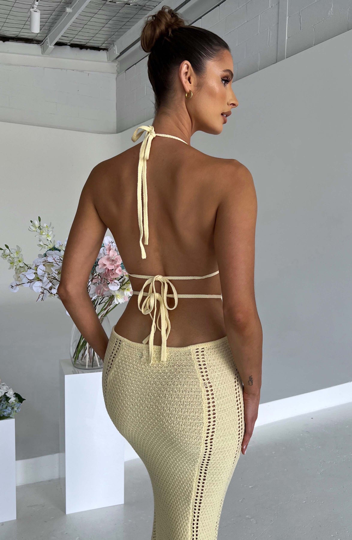 Amarosa – Cutout crochet elegance – Halter maxi dress-15173824512384-Santi Vento Atelier