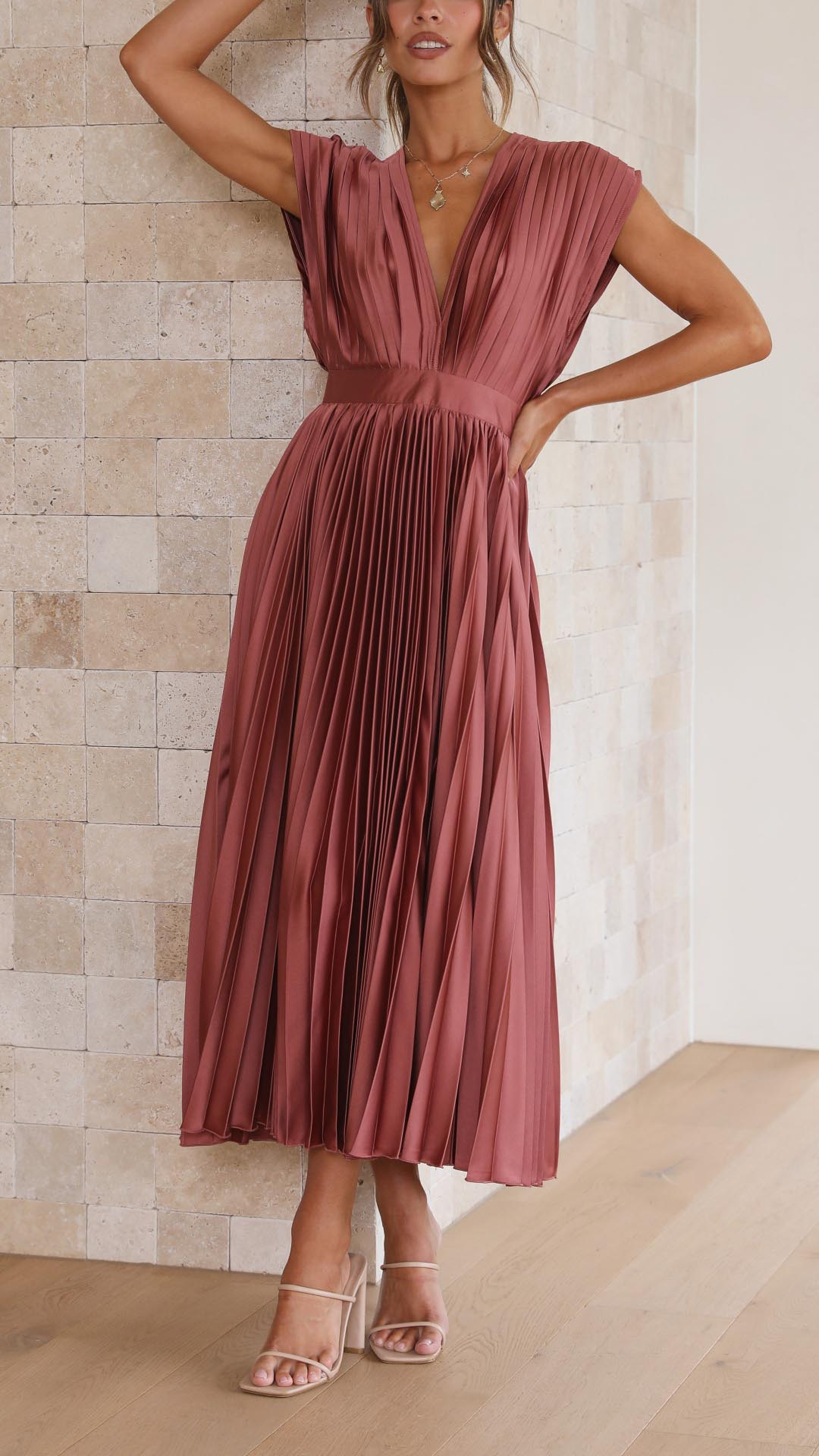 Amelisse – Pleated grace – V-neck midi dress-15151287763328-Santi Vento Atelier
