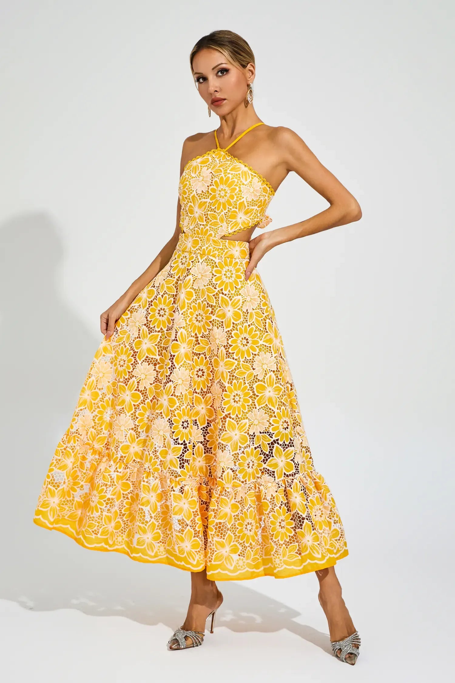 Floretta – Floral lace charm – Halter midi dress-15147056234880-Santi Vento Atelier