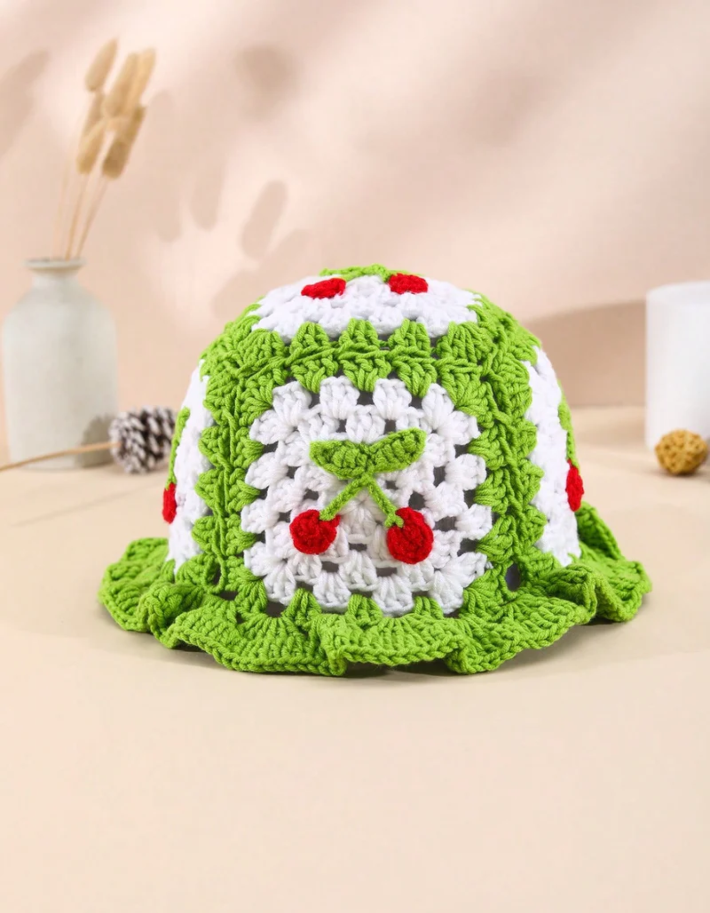 Frambella – Strawberry motif – Crochet hat-15144671773056-Santi Vento Atelier
