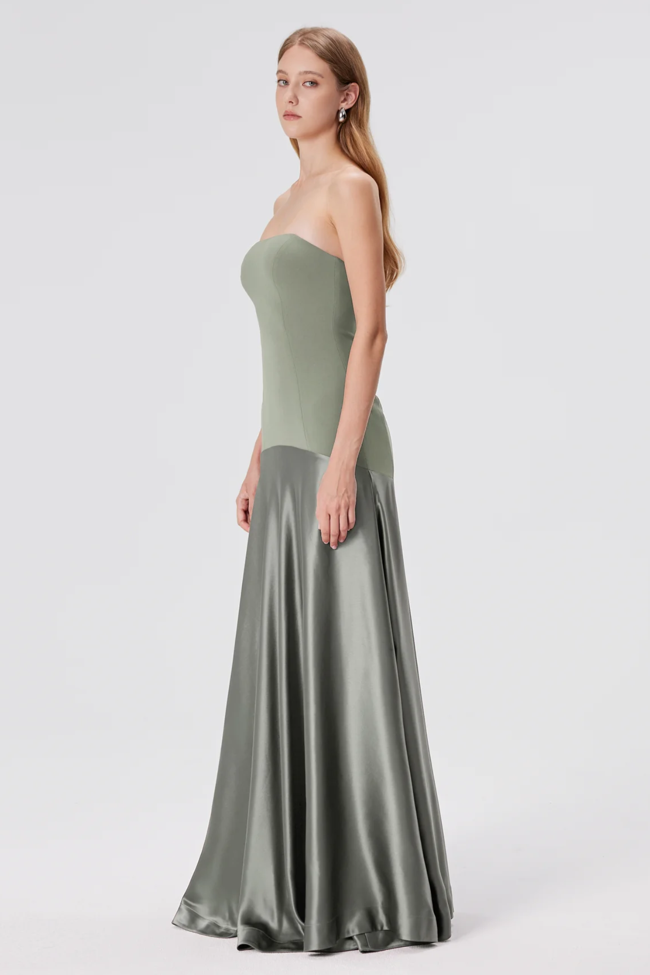 Isavelle – Sculpted fit – Strapless evening gown-15170343666048-Santi Vento Atelier