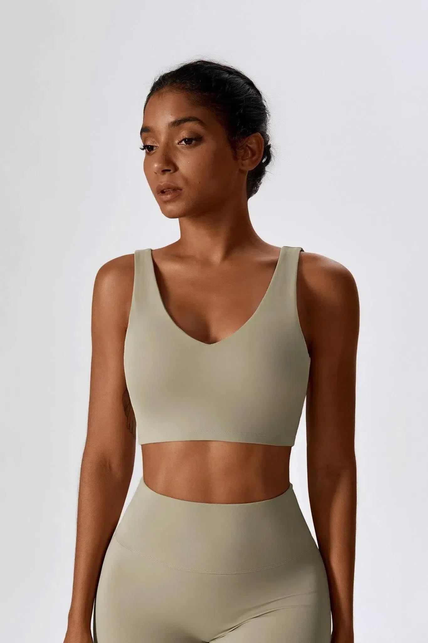 Mariuccia – Scoop neckline – Sports bra & flared leggings set-15138002960768-Santi Vento Atelier
