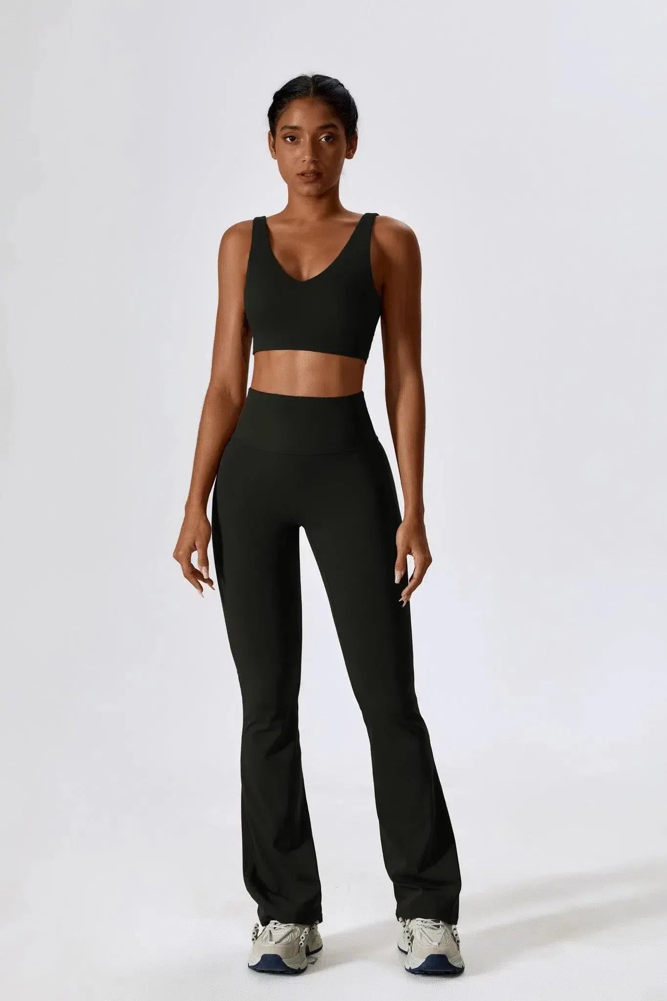 Mariuccia – Scoop neckline – Sports bra & flared leggings set-15138002960768-Santi Vento Atelier