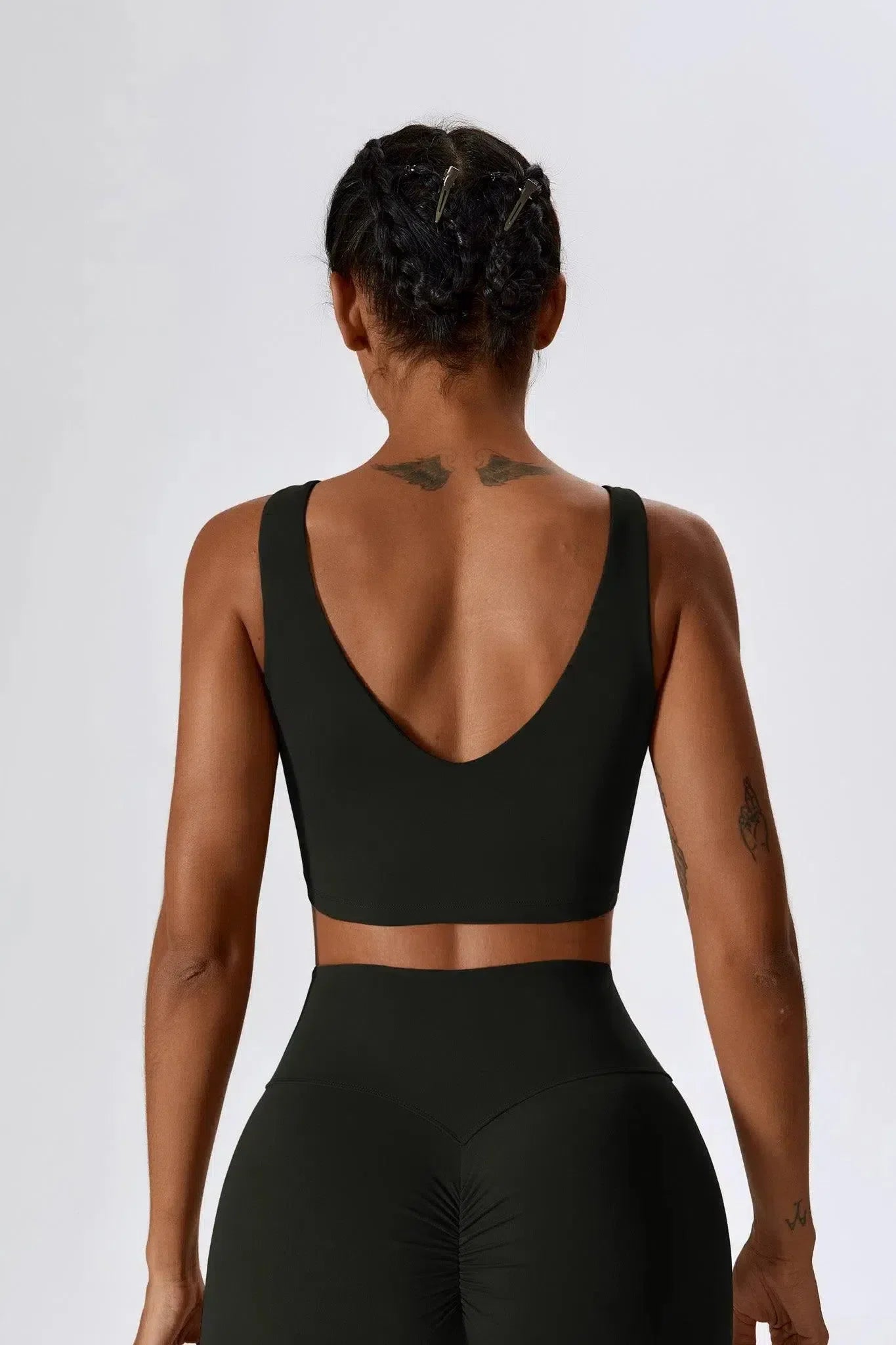 Mariuccia – Scoop neckline – Sports bra & flared leggings set-15138002960768-Santi Vento Atelier