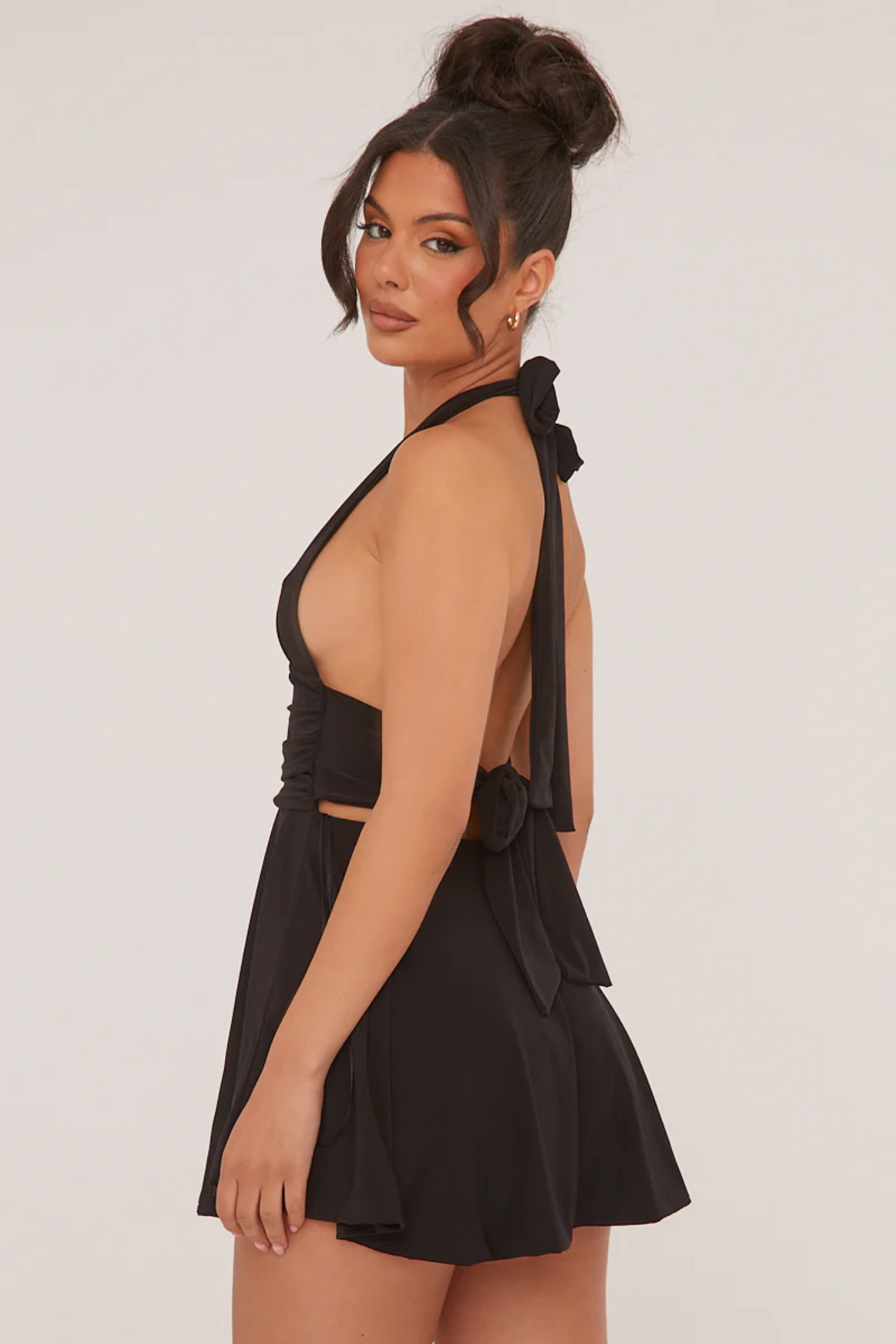 Nerisse – Plunge halter – Skater mini dress-15164535538048-Santi Vento Atelier