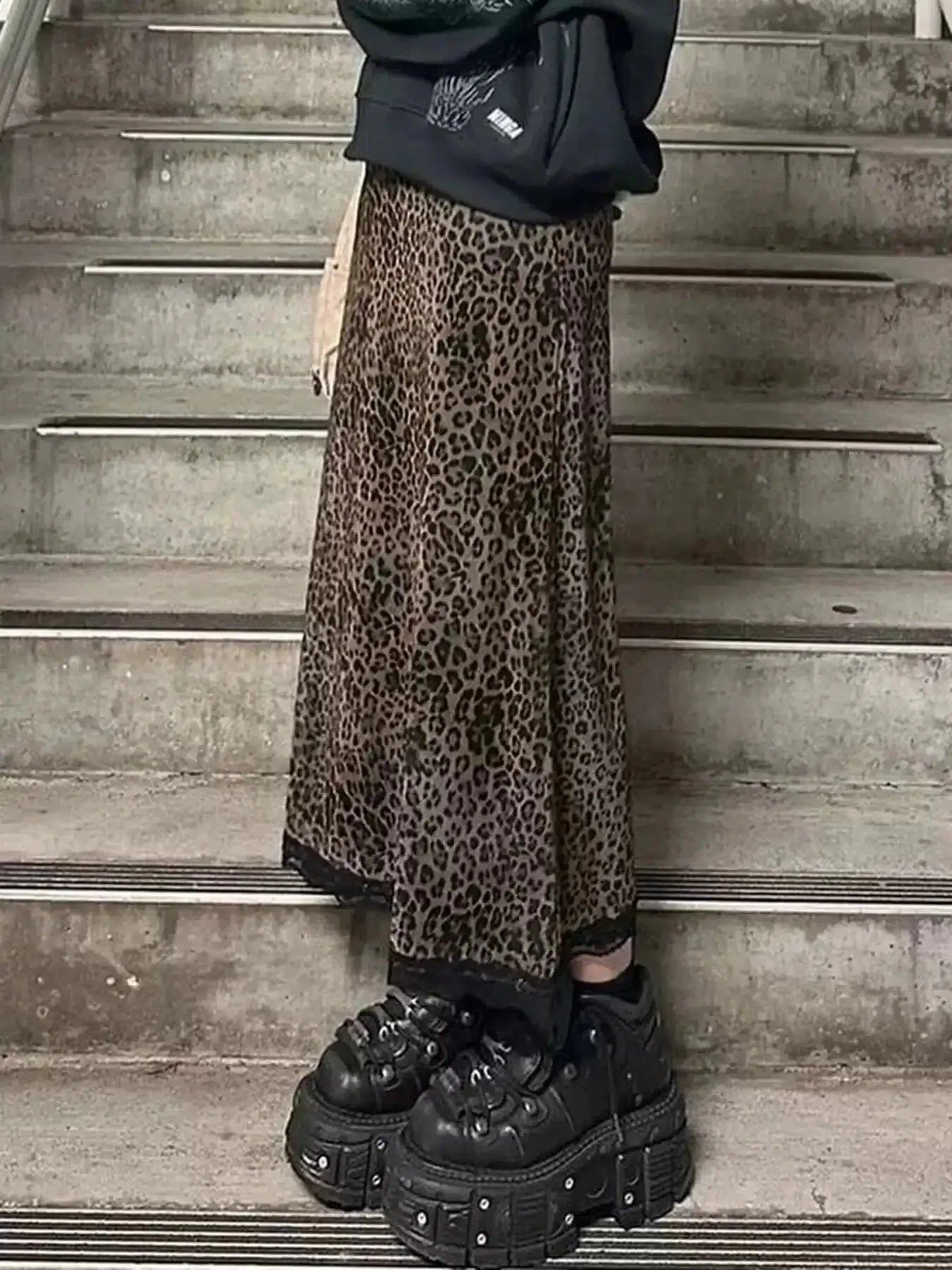 Sicilia – Bold leopard print – Lace skirt-15140933828992-Santi Vento Atelier