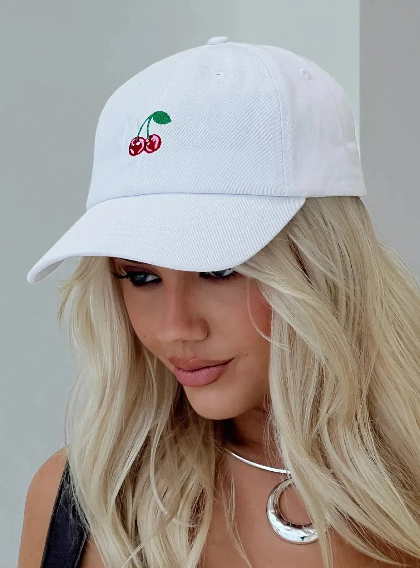 Tivienne – Crisp white – Baseball cap-15137968030080-Santi Vento Atelier