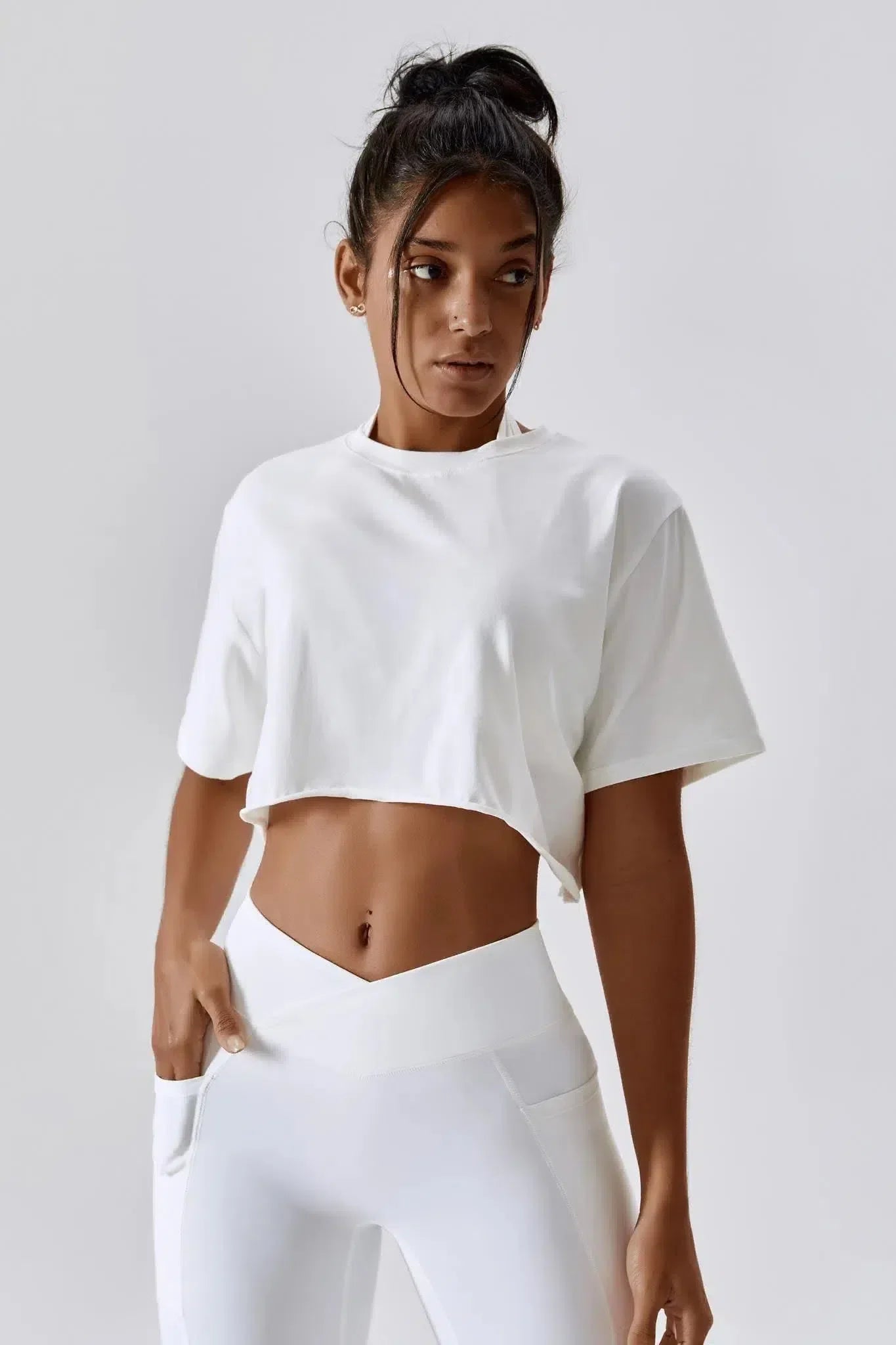 Tove – Cropped tee – 3-piece set-15138002895232-Santi Vento Atelier
