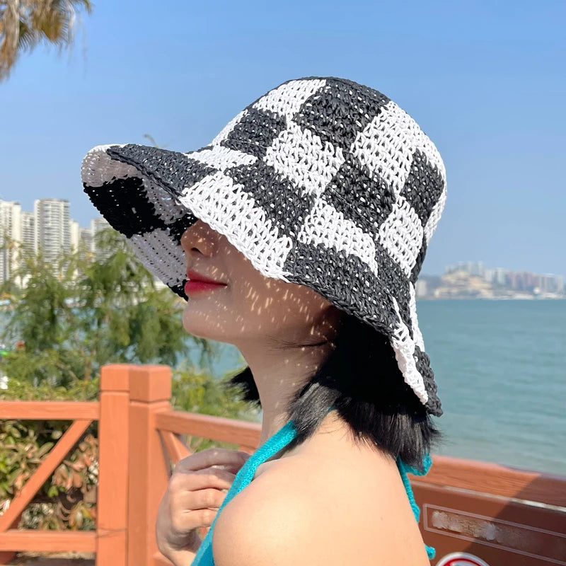 Vareda – Checkerboard charm – Crochet bucket hat-15144672035200-Santi Vento Atelier