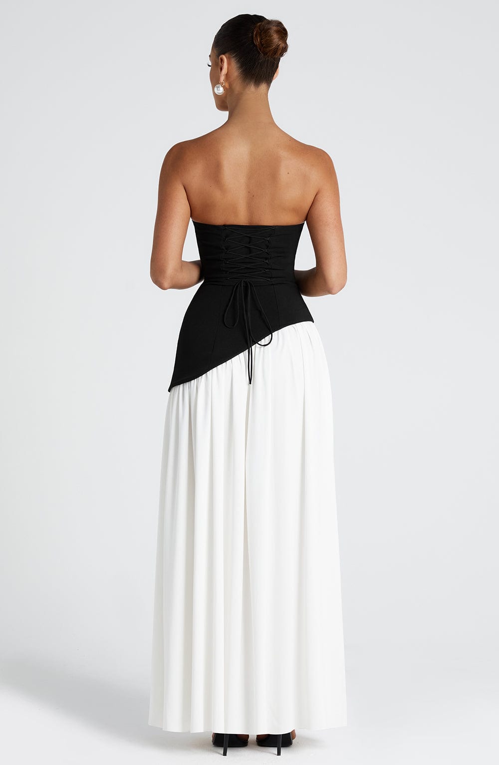 Elarisse – Sculpted contrast – Strapless evening dress-15147056693632-Santi Vento Atelier
