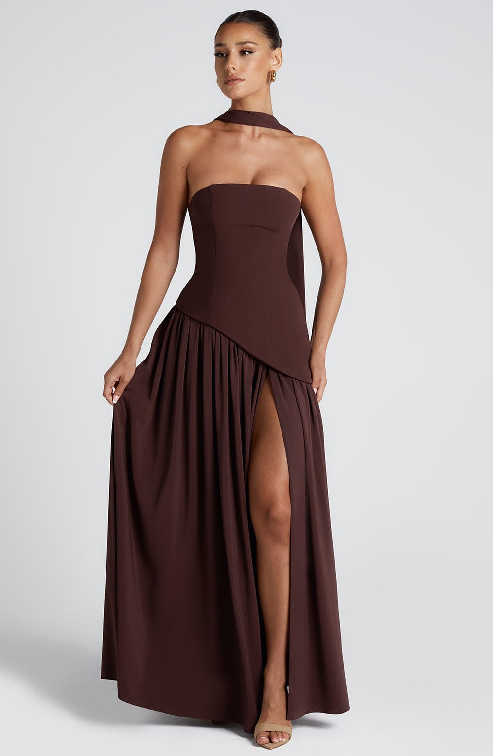 Valbelle – Sculpted silhouette – Strapless evening gown-15141583389056-Santi Vento Atelier